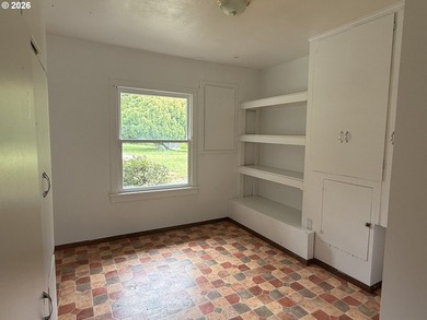 END OF ROAD PRIVACY!! Charming 3 bedroom 1 1/2 bath home located - photo 19