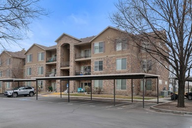 **BACK ON THE MARKET - BUYER'S FINANCING FAILED - HUGE PRICE - photo 21