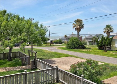 Discover the charm of coastal living in the Historic Old Town - photo 22