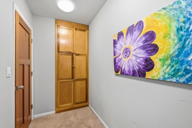Move right into this beautifully updated 4-bedroom, 2.5-bath - photo 22