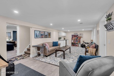Welcome to this move-in ready waterfront retreat in the - photo 23