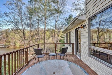 Welcome to your Smith Mountain Lake retreat! Tucked away in a - photo 24