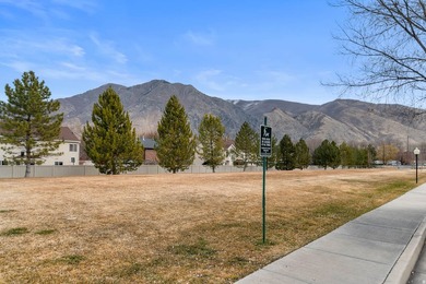 **BACK ON THE MARKET - BUYER'S FINANCING FAILED - HUGE PRICE - photo 24