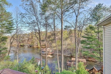 Welcome to your Smith Mountain Lake retreat! Tucked away in a - photo 25