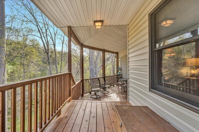 Welcome to your Smith Mountain Lake retreat! Tucked away in a - photo 26