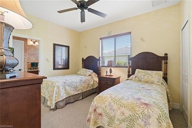 This lovely 4 bedroom, 3 full bath home custom designed and - photo 29
