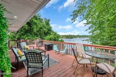 Welcome to this move-in ready waterfront retreat in the - photo 30