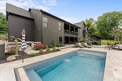Modern farmhouse meets luxury retreat at this like-new - photo 31