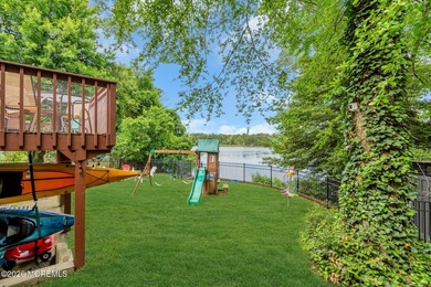 Welcome to this move-in ready waterfront retreat in the - photo 32