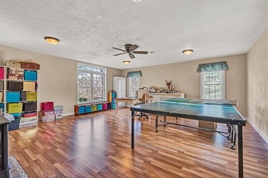 Welcome to your Smith Mountain Lake retreat! Tucked away in a - photo 35
