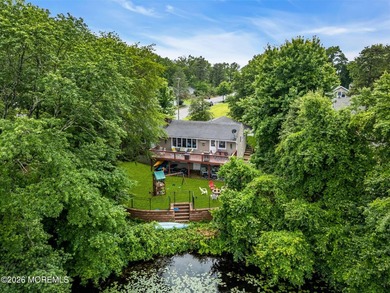 Welcome to this move-in ready waterfront retreat in the - photo 36