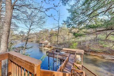 Welcome to your Smith Mountain Lake retreat! Tucked away in a - photo 39