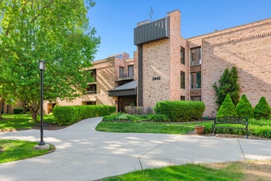 Lake Michigan - Milwaukee County Condo For Sale in Shorewood Wisconsin