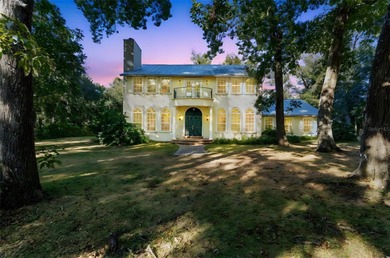 East Lake Tohopekaliga Home For Sale in ST Cloud Florida