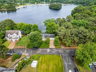 Welcome to this move-in ready waterfront retreat in the - photo 41
