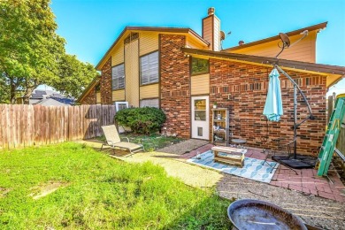 Lake Townhome/Townhouse For Sale in Azle, Texas