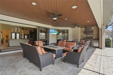 This lovely 4 bedroom, 3 full bath home custom designed and - photo 42