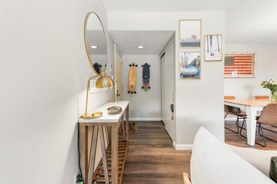 Welcome home to this beautifully updated 2-bed, 2-bath condo - photo 3