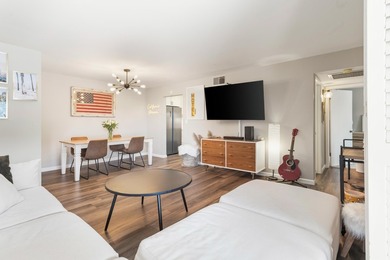 Welcome home to this beautifully updated 2-bed, 2-bath condo - photo 6