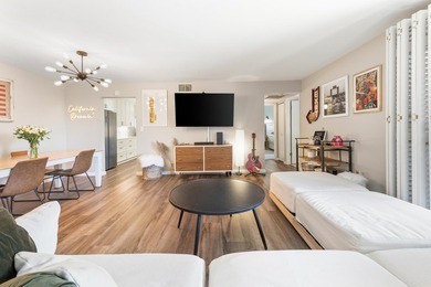 Welcome home to this beautifully updated 2-bed, 2-bath condo - photo 7