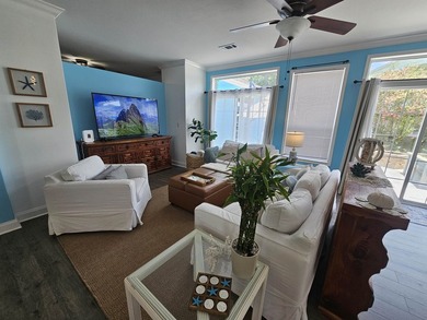 Perfect island location! Walking distance to the beach - photo 8