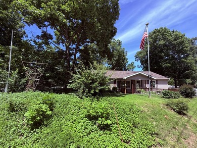 Welcome to 23 Little Fawn Lane in the sought-after 3 Hills - photo 12