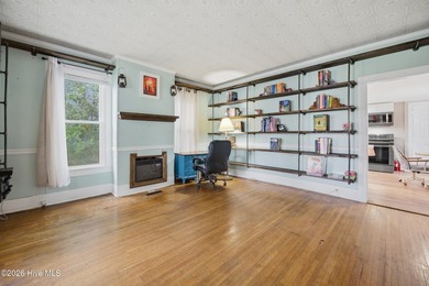 Welcome to 705 N. Road Street, where timeless Southern character - photo 12
