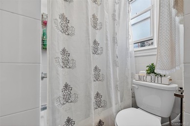 JUST LISTED! 6-UNIT MULTI-FAMILY BUILDING | 12 BEDROOMS, 6 - photo 21