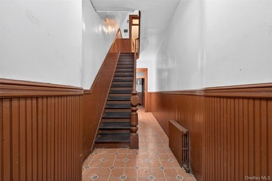 JUST LISTED! 6-UNIT MULTI-FAMILY BUILDING | 12 BEDROOMS, 6 - photo 24