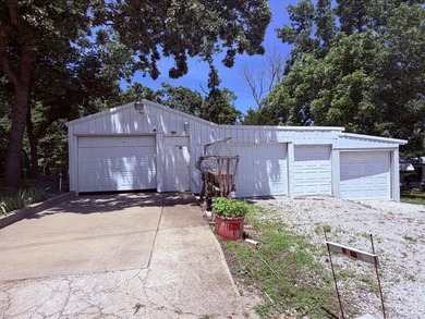 Welcome to 23 Little Fawn Lane in the sought-after 3 Hills - photo 37