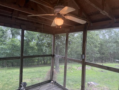 Welcome to 23 Little Fawn Lane in the sought-after 3 Hills - photo 46