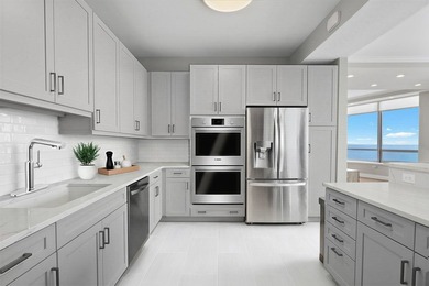 Be the first to enjoy this completely renovated 3-bedroom, 2 - photo 6