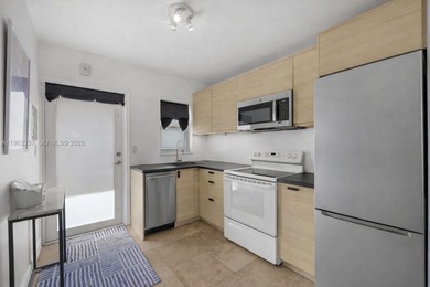 Amazing investment opportunity in the heart of South Beach! This