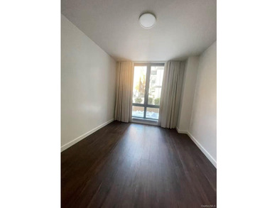 144-27 Sanford Ave 2K - photo 3