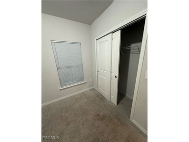 Are you looking for Cozy 3 bedroom, 2 bath ? Come check this one - photo 4