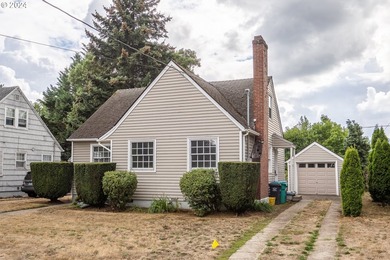 Discover this delightful mid-century Cape Cod located in one of - photo 3