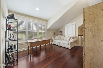Rare opportunity to own a luxury, maintenance-free townhome - photo 16
