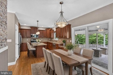 Beautifully maintained 4-Bedroom home on close to a half acre - photo 17