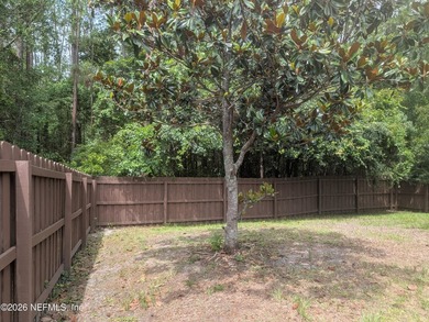 Welcome home to this beautifully maintained 3-bedroom, 2-bath - photo 29