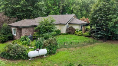 PRICED TO SELL - MAKE AN OFFER!!! Welcome to an entertainer's - photo 46