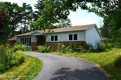 Large ranch home in Abington School District, 1.39 acres, 2 car - photo 1