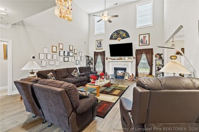 Experience over 3,500 square feet of beautifully designed living - photo 8