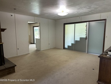 Large ranch home in Abington School District, 1.39 acres, 2 car - photo 8