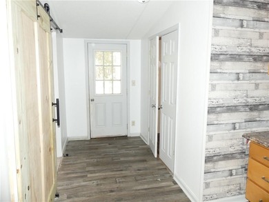 Lake Allatoona Home For Sale in Acworth Georgia