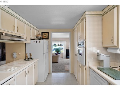 A beautiful place to live...welcome to this NW coastal location - photo 14