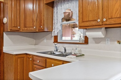 Step back to a time when homes were built to last. This solid - photo 15