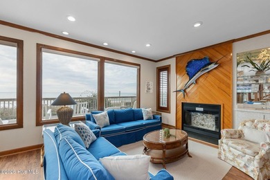 Charming 4-bedroom oceanfront cottage in Pine Knoll Shores - photo 19