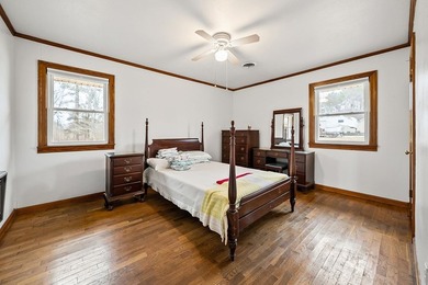 Step back to a time when homes were built to last. This solid - photo 32