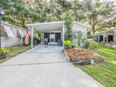 Lake Enola Home For Sale in Umatilla Florida