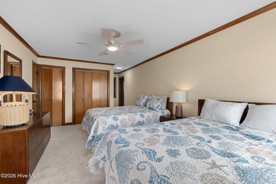 Charming 4-bedroom oceanfront cottage in Pine Knoll Shores - photo 42